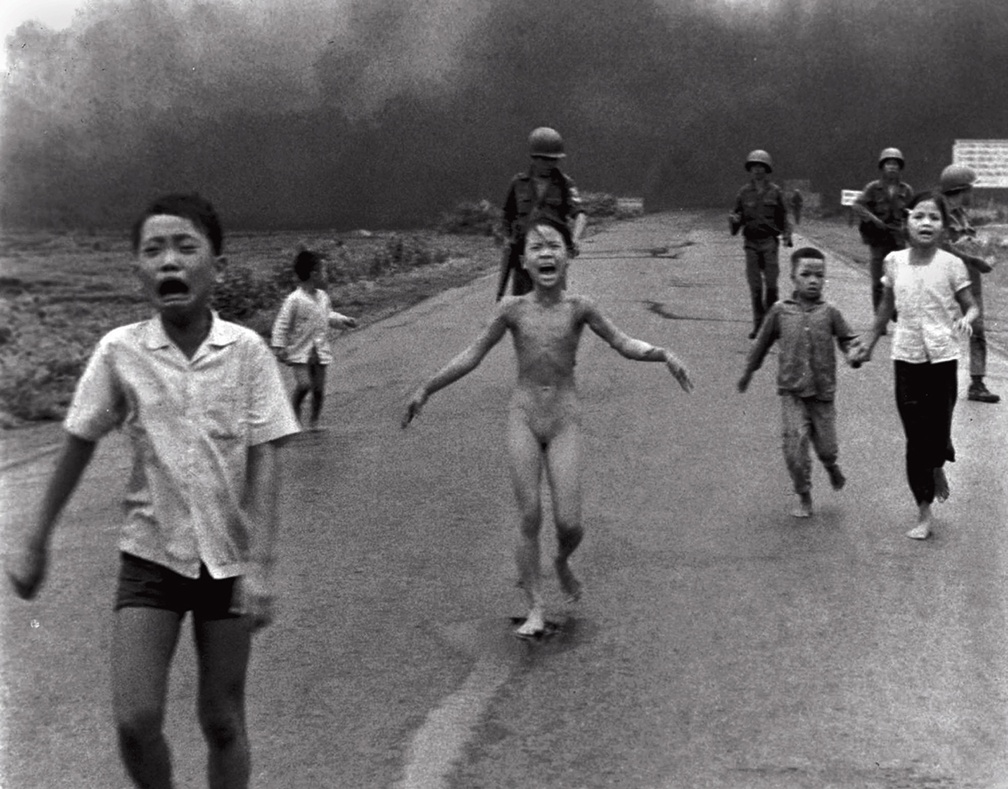 Viêt Nam Napalm Girl, Viêt Nam, 1972. Photo: Gracieuseté