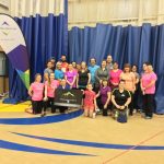 Les Philanthropes: Marcher au suivant