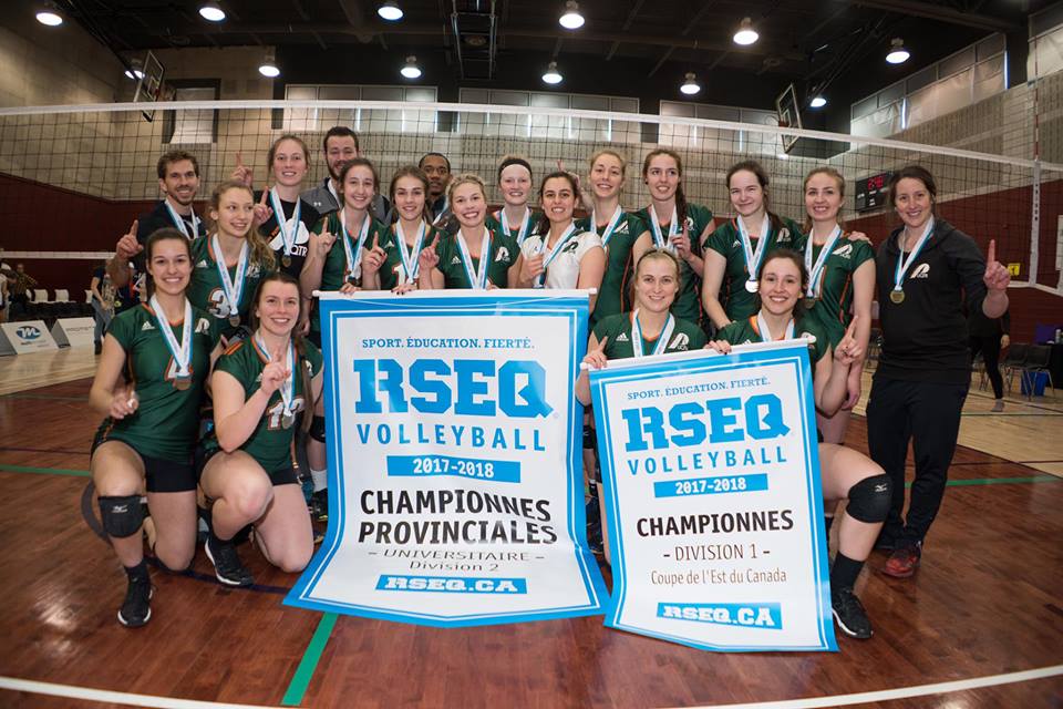 L’équipe de volleyball des Patriotes de l’Université du Québec à Trois-Rivières (UQTR) est championne provinciale pour une deuxième année consécutive. Crédit: Facebook Patriotes de l’UQTR