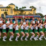 Patriotes cheerleading: Sous le Soleil