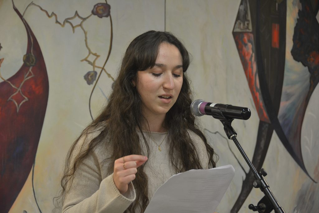 Léonie Meunier, participante de la première édition de Poésies brouillonnes et autres tentatives